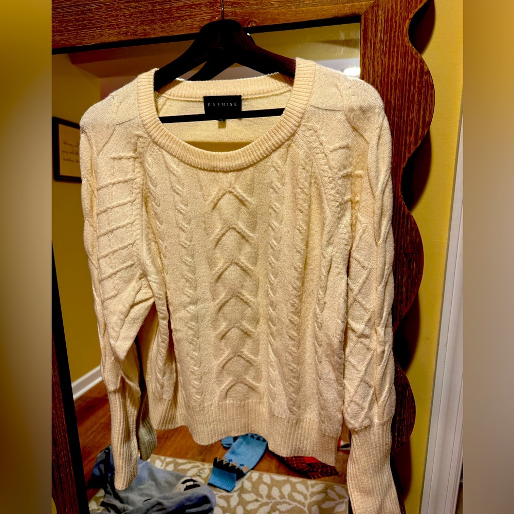 Premise Ivory Cable Knit Sweater